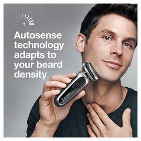 Braun Series 7 7071cc Flex Electric Razor in travel case