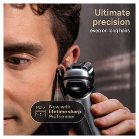 Braun Series 9 PRO+ Electric Razor with water splashing for wet use