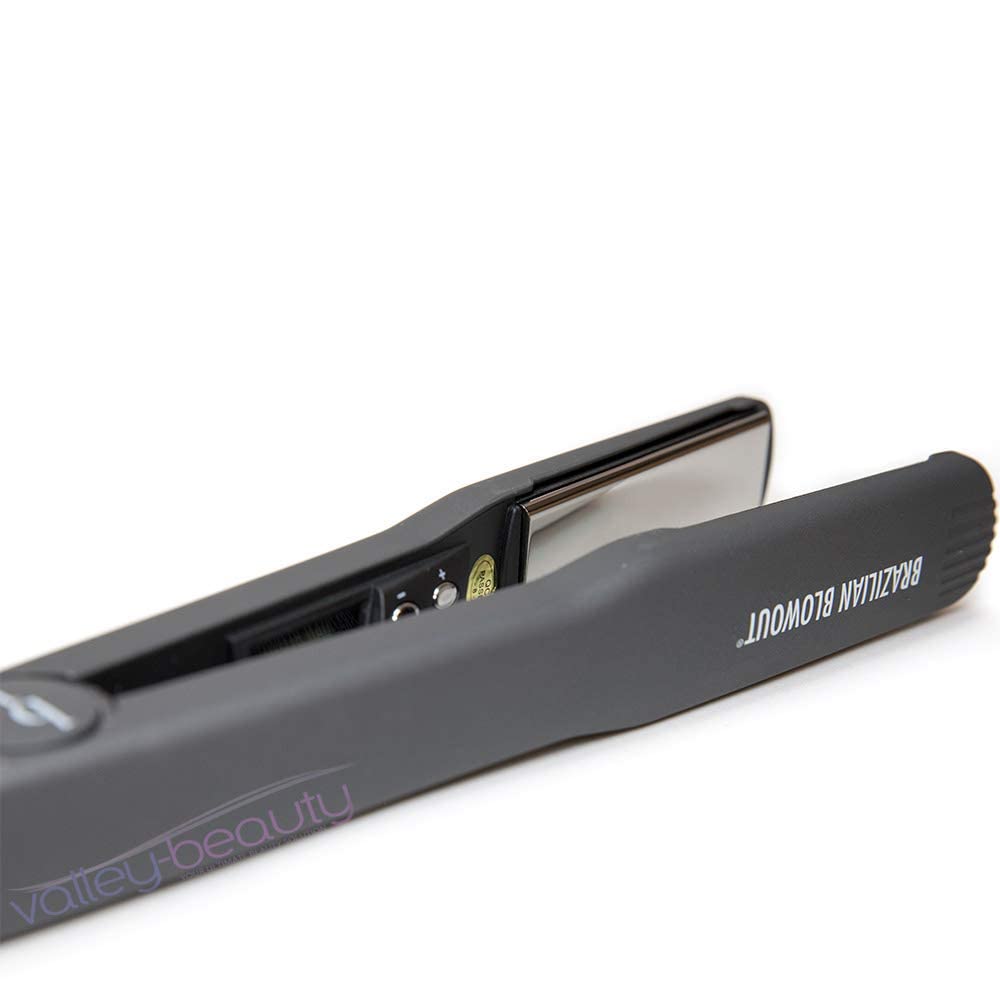BRAZILIAN BLOWOUT Flat Iron showing the ionized technology