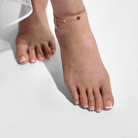 BTARTBOXNAILS French Tip Press On Toenails showing various sizes