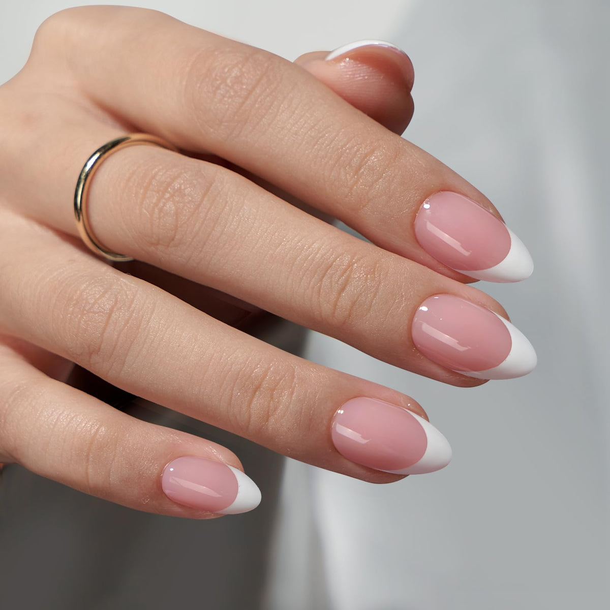 BTARTBOXNAILS White French Tip Press On Nails packaging