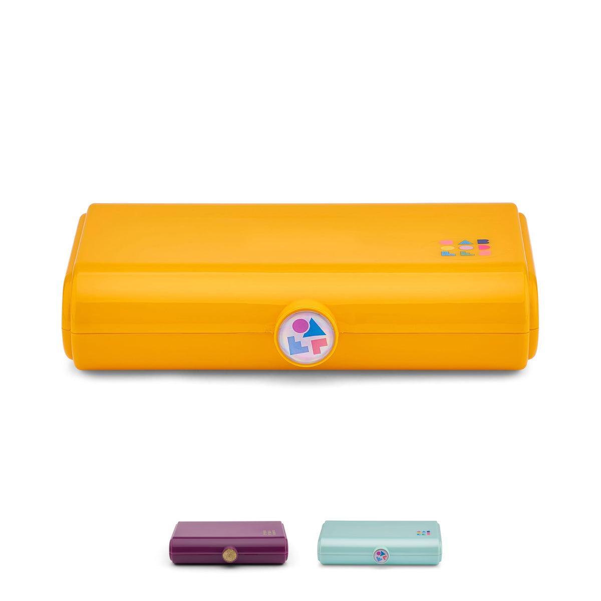 Caboodles Take-It Tote front view with auto-open tray