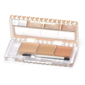 CANMAKE Color Mixing Concealer palette open showing mixing space