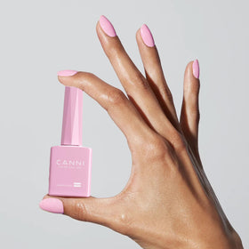 CANNI Light Pink Gel Nail Polish close-up of brush