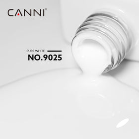 CANNI White Gel Nail Polish application on nails