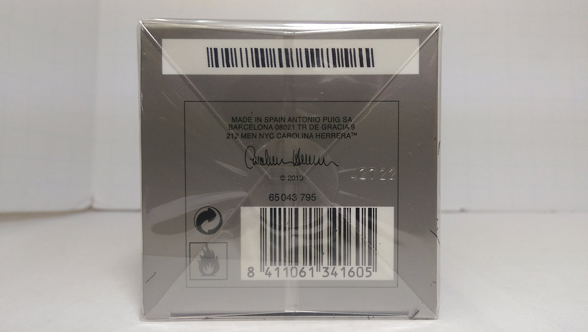 Carolina Herrera 212 Men Eau de Toilette packaging