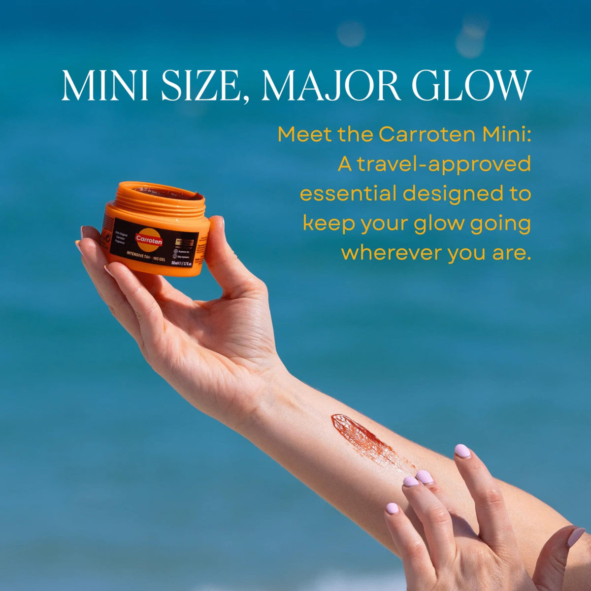 Carroten Tanning Gel application on skin