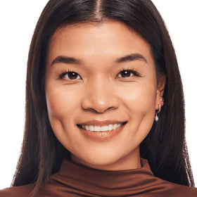 Catrice HD Liquid Coverage Foundation application process