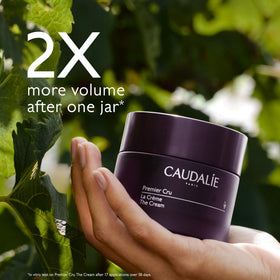 Caudalie Premier Cru Anti-Aging Cream texture