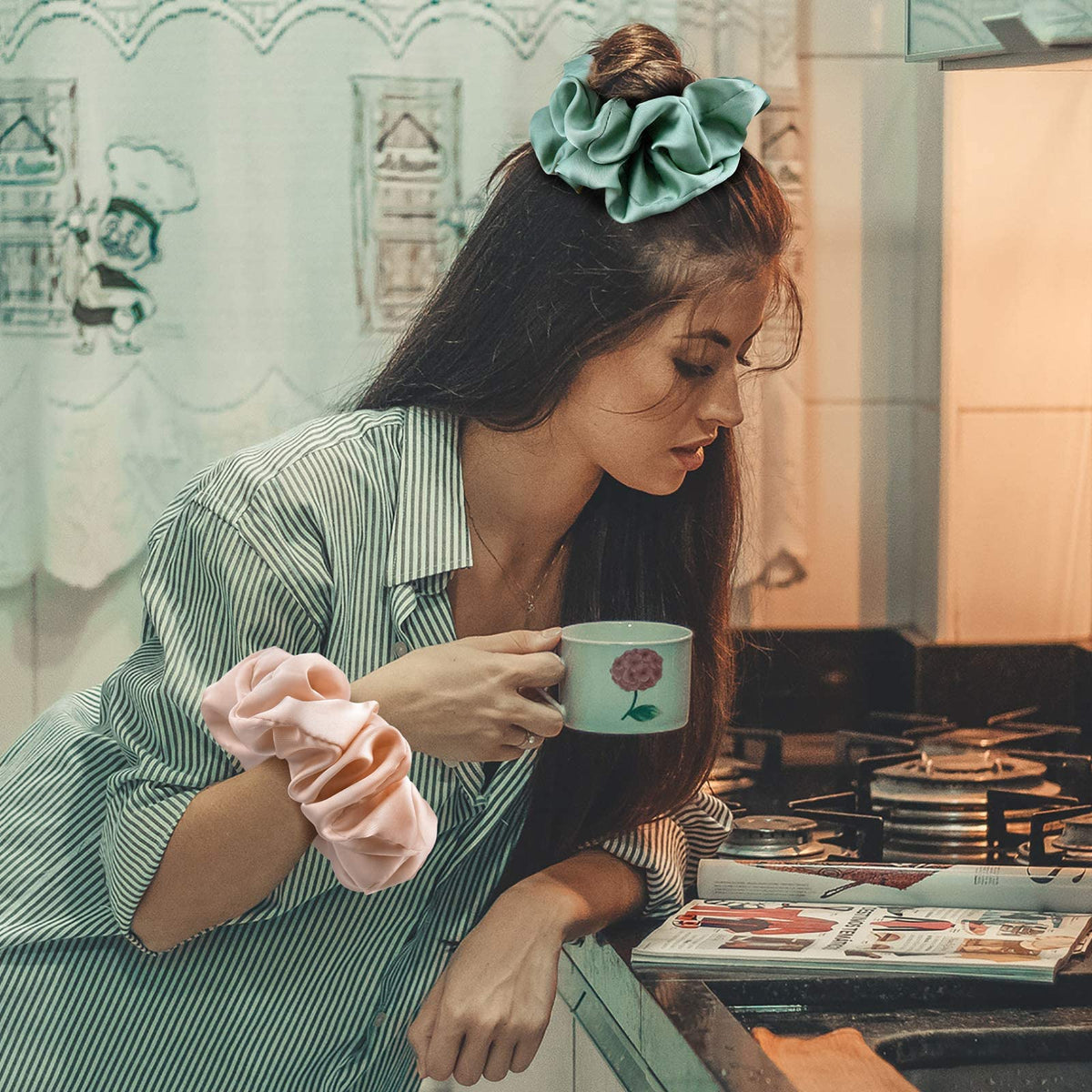CEELGON Big Silk Scrunchies in use for a high ponytail hairstyle