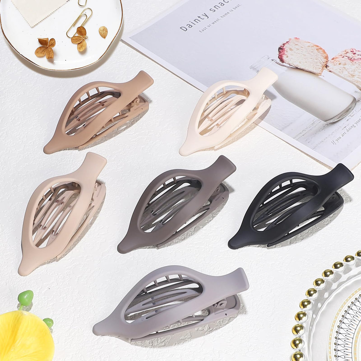 CHANDAT Flat Hair Clip showing smooth curve design