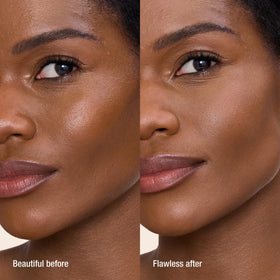 Charlotte Tilbury Airbrush Flawless Finish Blurring Powder on makeup brush