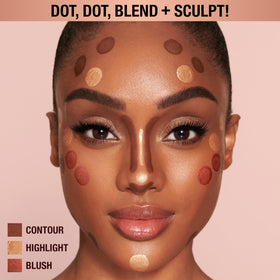 Charlotte Tilbury Beauty Light Wand applicator close-up
