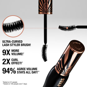 Charlotte Tilbury Exagger-Eyes Volume Mascara applied to lashes