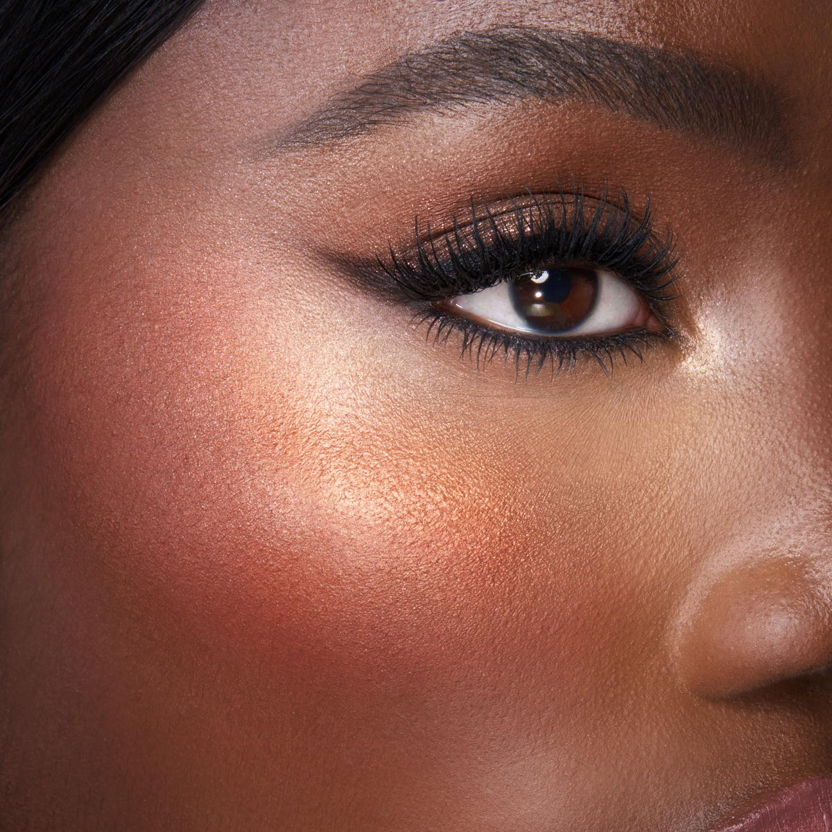 Charlotte Tilbury Mini Blush & Glow Palette on makeup vanity