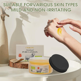 Chialing Lanolin Cream applied to dry skin