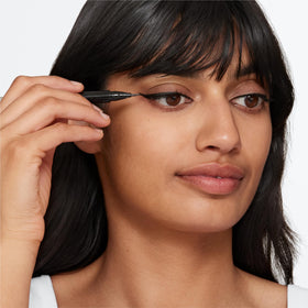 Clinique High Impact Easy Liquid Eyeliner swatch on skin