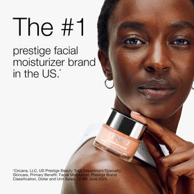 Clinique Moisture Surge 100H Mini Hydrator 0.5 Fl Oz application on skin
