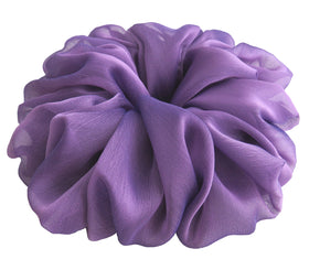Close-up of AnnushkaHomeDecor Big Scrunchie fabric texture