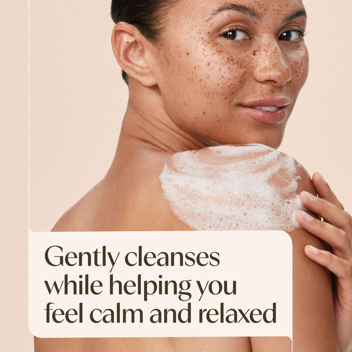 Close-up of Aveeno Stress Relief Body Wash pump