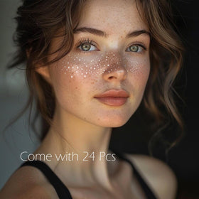 Close-up of Cardiyar Glitter Freckles large patch with gold glitter