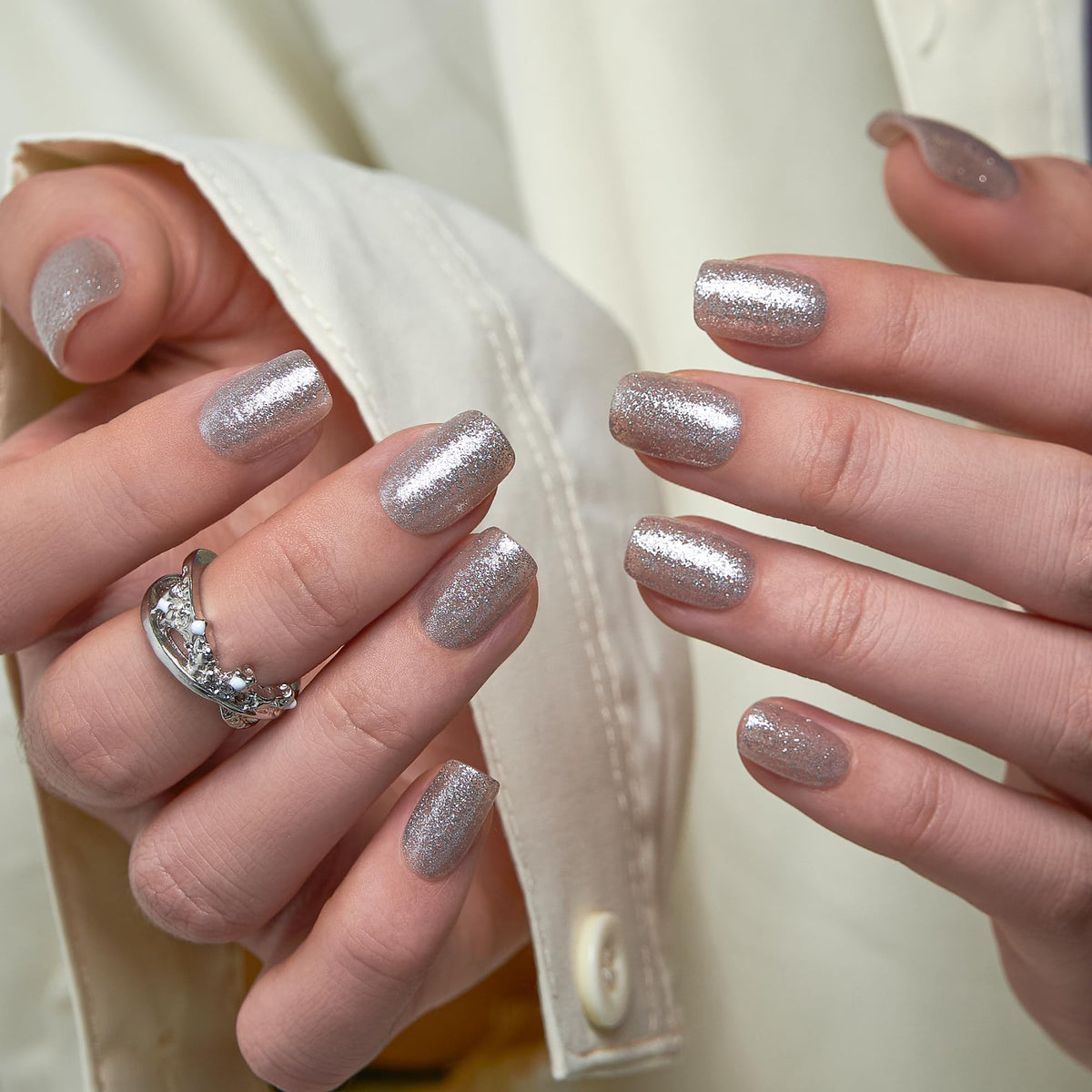 Close-up of CurvLife Short Square Glitter Press On Nails