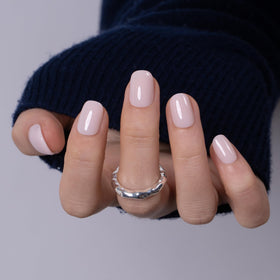 Close-up of CurvLife Short Square Press On Nails showing colour detail