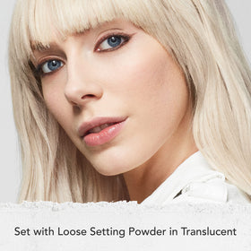 Close-up of Dermablend Loose Setting Powder Translucent texture