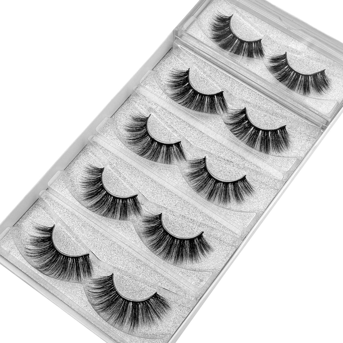 Close-up of DYSILK 6D faux mink eyelashes
