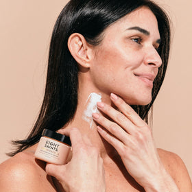 Close-up of Eight Saints Neck Cream texture