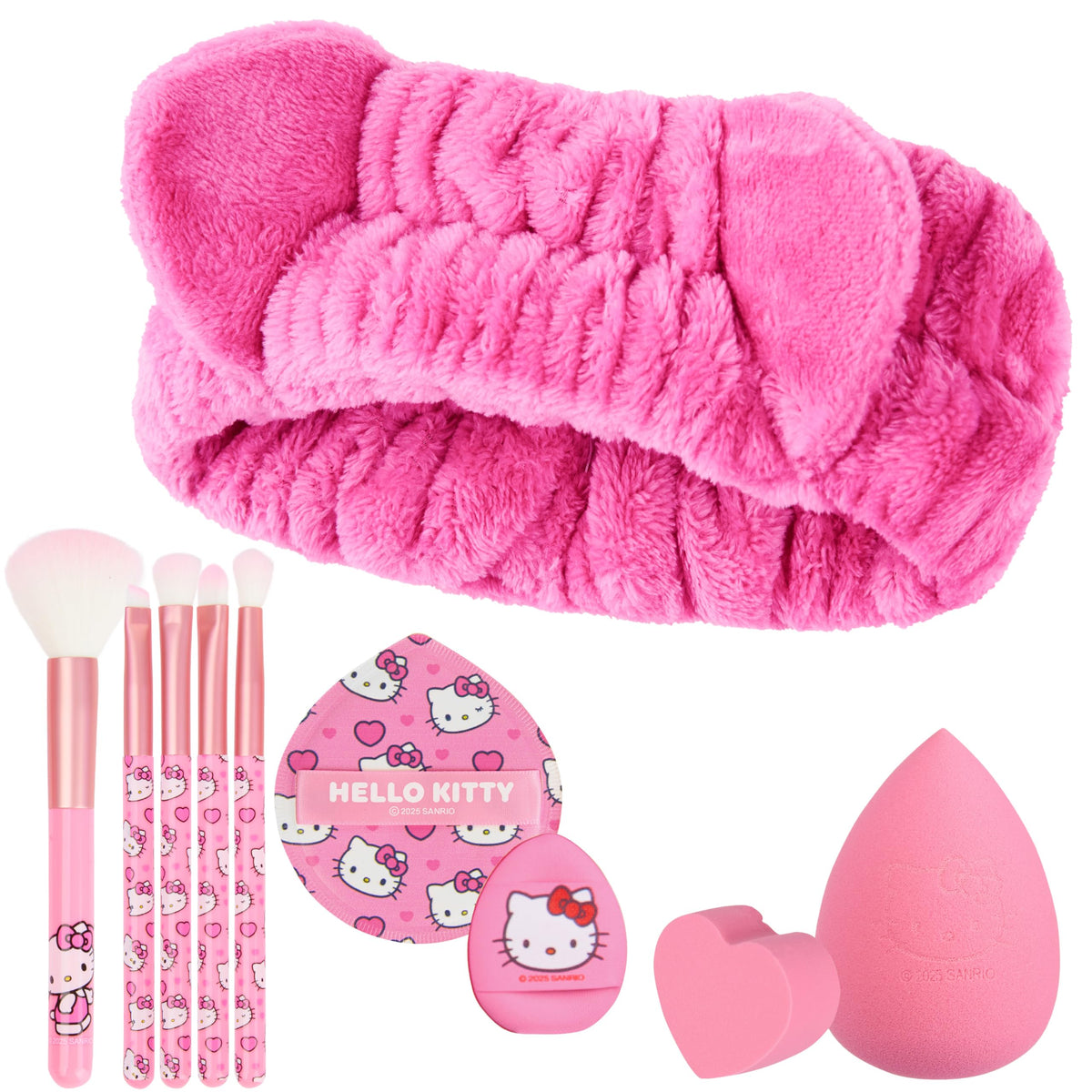 Close-up of Get Trend Hello Kitty powder brush and beauty sponges