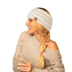 Close-up of Hatromm wool headband with fleece lining