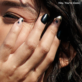 close-up of heyhae Semi Gel Nail Strips applied on nails