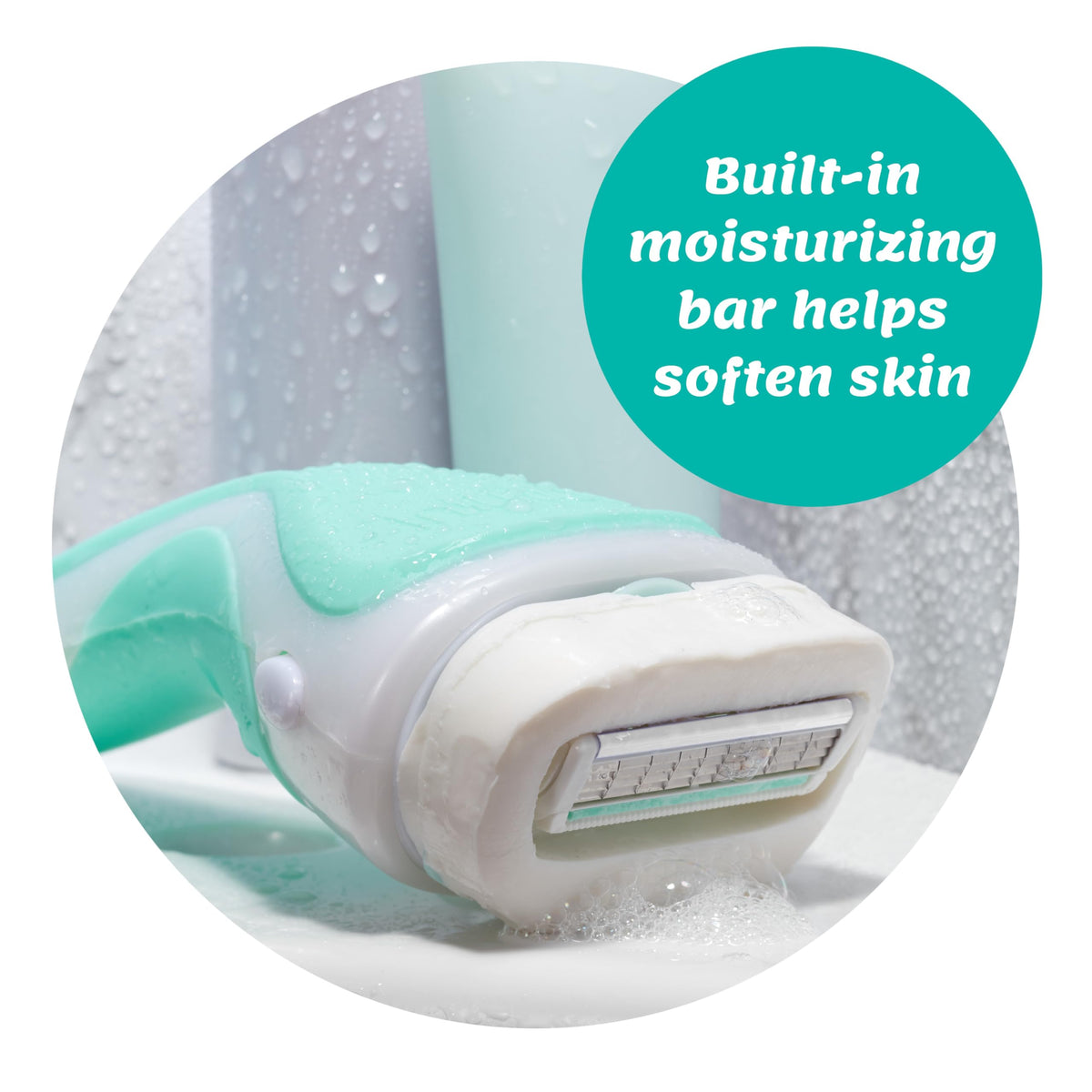 Close-up of INTUITION Sensitive Care Razor blade and cap