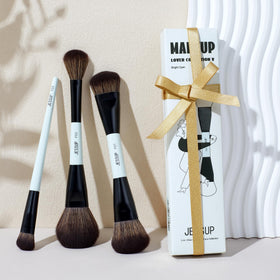 Close-up of Jessup makeup brushes with synthetic bristles