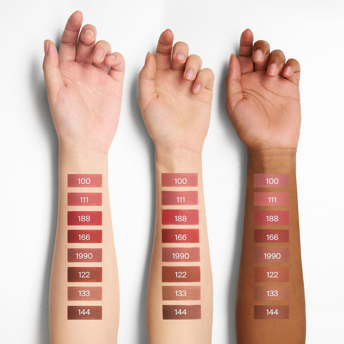 Close-up of Joocyee Velvet Rouge Matte Lipstick Pencil tip