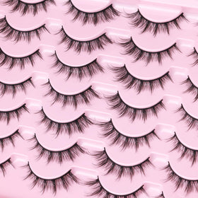 Close-up of Kiromiro C-Curl strip lashes