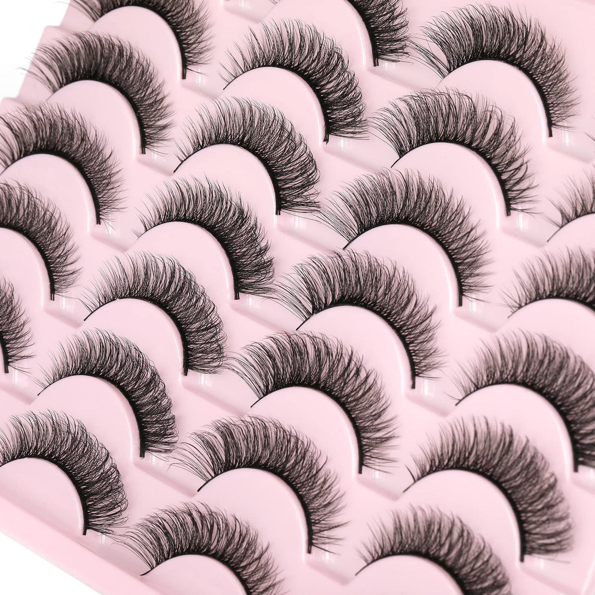 Close-up of Kiromiro Wispy Mink Lashes 14mm
