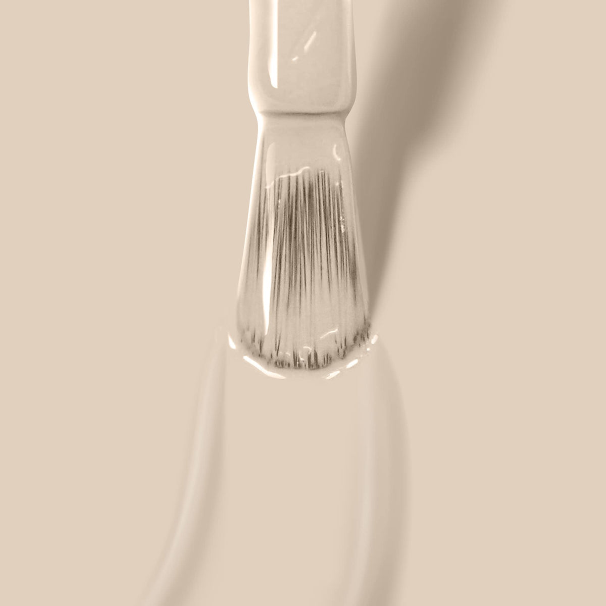 Close-up of LONDONTOWN lakur Nail Polish Murray Me bottle