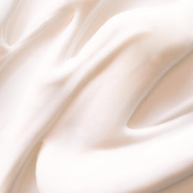 Close-up of Lumene Nordic-C Glow Renew Night Cream texture