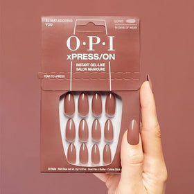 Close-up of OPI xPRESS/ON El Mat-Adoring You nail design