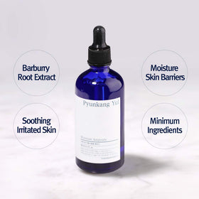 Close-up of Pyunkang Yul Moisture Ampoule dropper