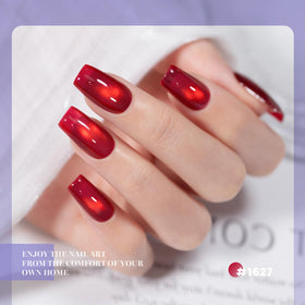 Close-up of RARJSM Grape Cat Eye Gel Nail Polish
