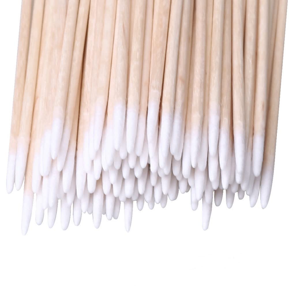 Close-up of RIKWOG precision cotton swab pointed tip
