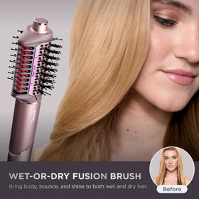Close-up of Shark FlexFusion Ceramic Air Styler's ceramic plate