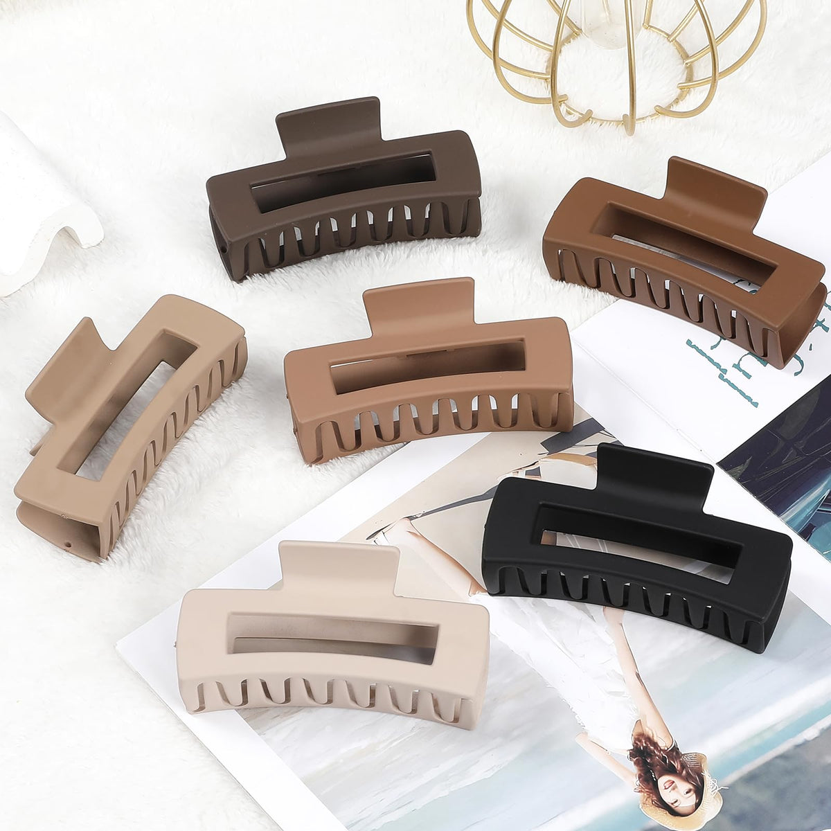 Close-up of Sisiaipu hair claw clip in chocolate brown