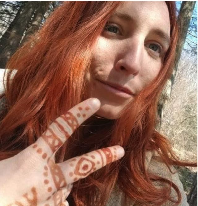 Close-up of The Henna Guys Natural Red Henna Hair Dye 100g