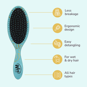 Close-up of Wet Brush Moana IntelliFlex bristles