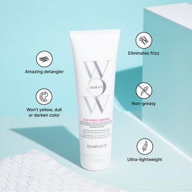 COLOR WOW Dream Clean Duo Shampoo lathering on hair