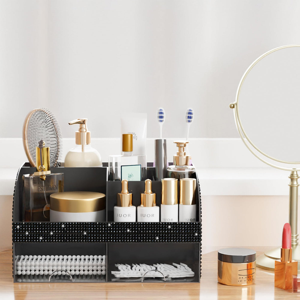 COMFYROOM Bling Makeup Organizer close-up of the smooth edges